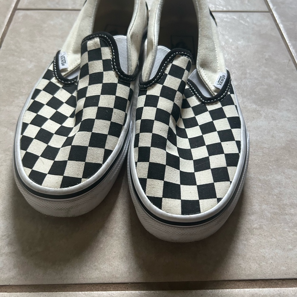 Used Vans - Picture 2 of 7